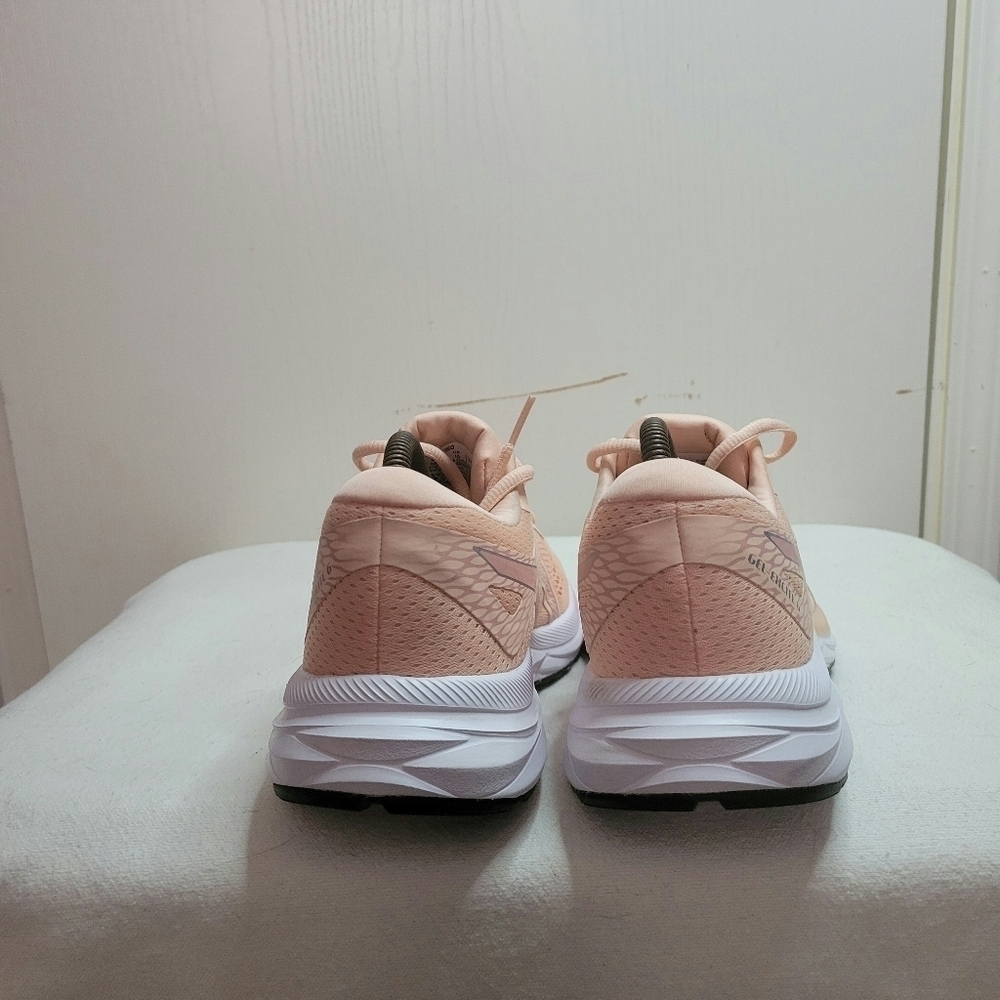 Asics Sneakers Size 10 Peach - Picture 3 of 7